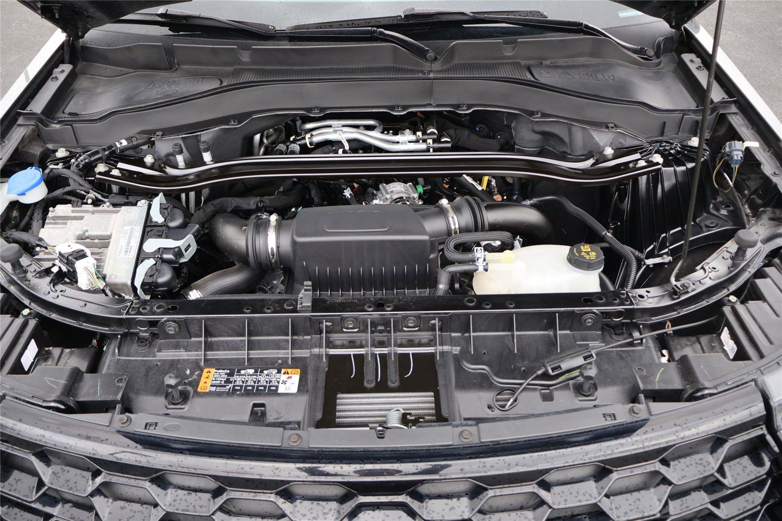 Certified 2025 Ford Explorer ST image 45