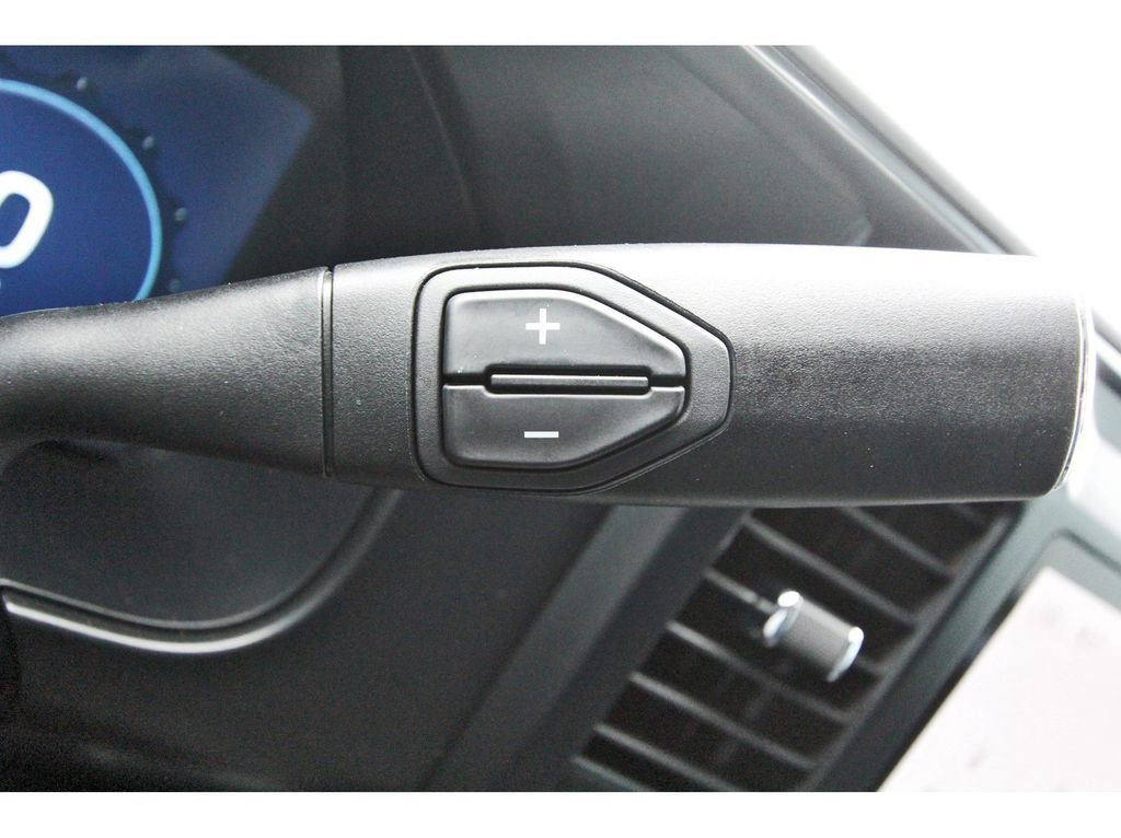 Certified 2025 Ford F350 Platinum w/ FX4 Off-Road Package AWD/4WD image 17