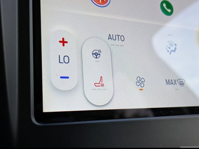 Certified 2022 Ford Edge SEL w/ Convenience Package image 28