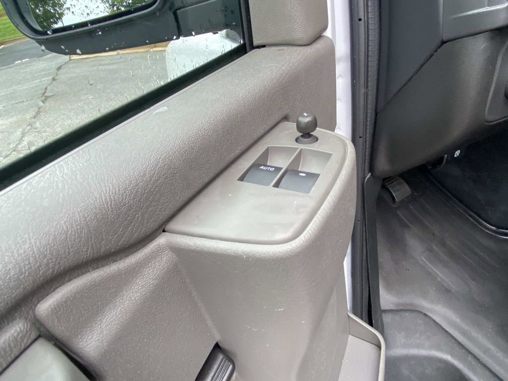 Used 2025 GMC Savana 2500 w/ Driver Convenience Package RWD image 19