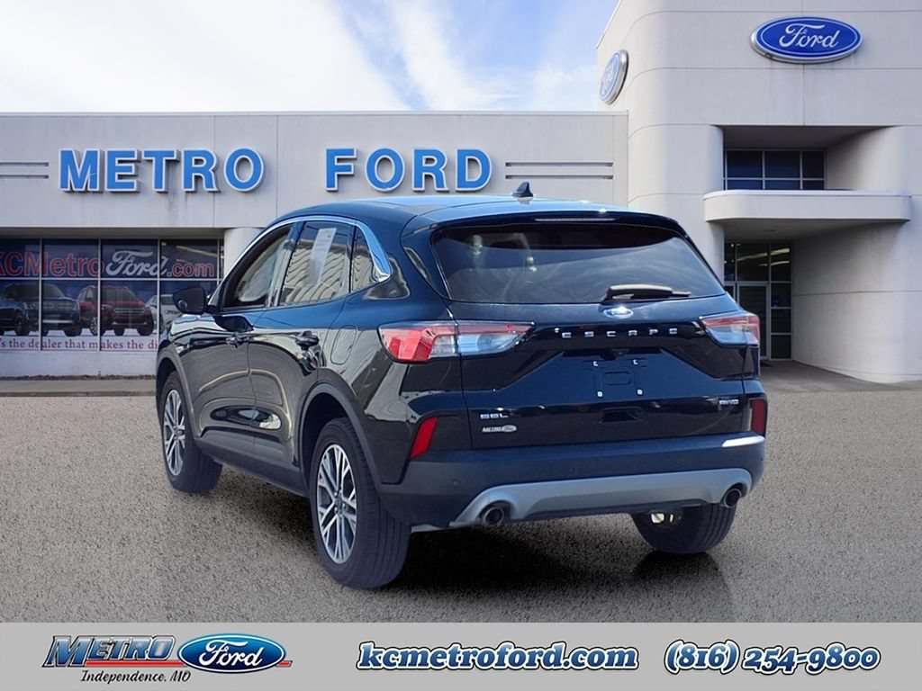 Certified 2022 Ford Escape SEL AWD/4WD image 5
