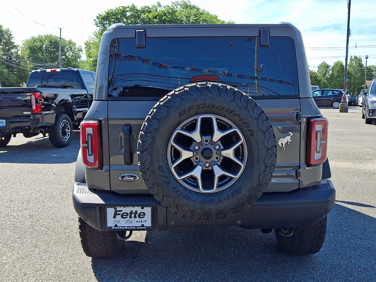 Certified 2025 Ford Bronco Badlands AWD/4WD image 5