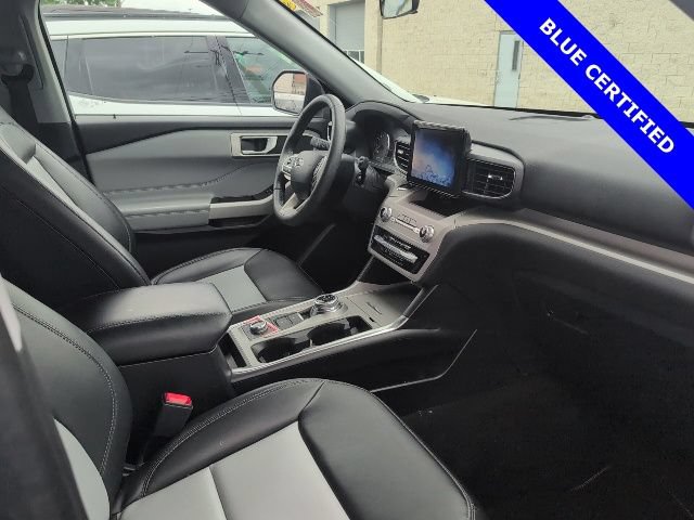 Certified 2024 Ford Explorer XLT w/ Equipment Group 202A AWD/4WD image 10
