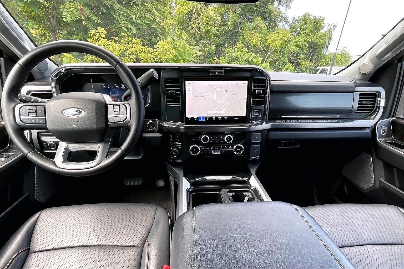 Certified 2025 Ford F250 Lariat w/ Chrome Package AWD/4WD image 15