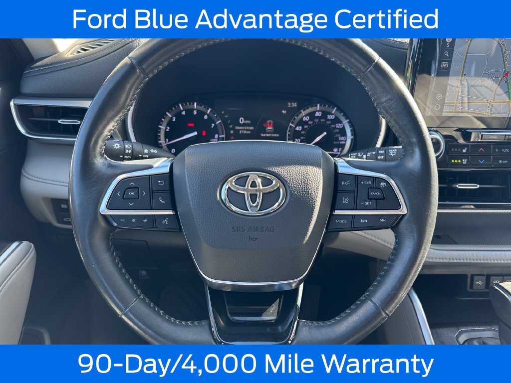 Used 2020 Toyota Highlander Platinum AWD/4WD image 22