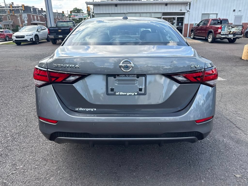 Used 2023 Nissan Sentra SV FWD image 5