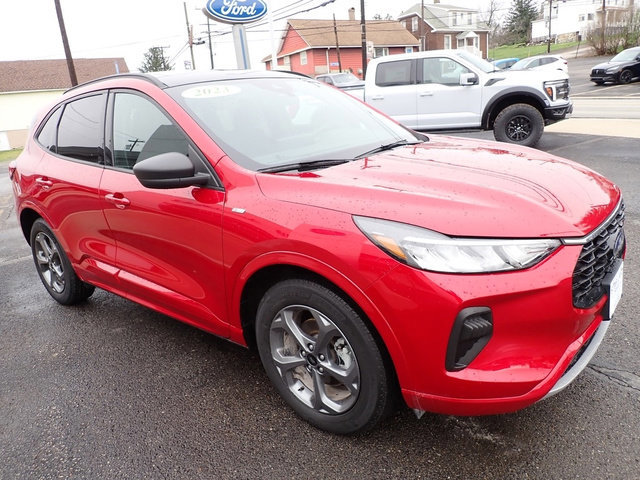 Certified 2023 Ford Escape ST-Line w/ Tech Pack #1 image 7