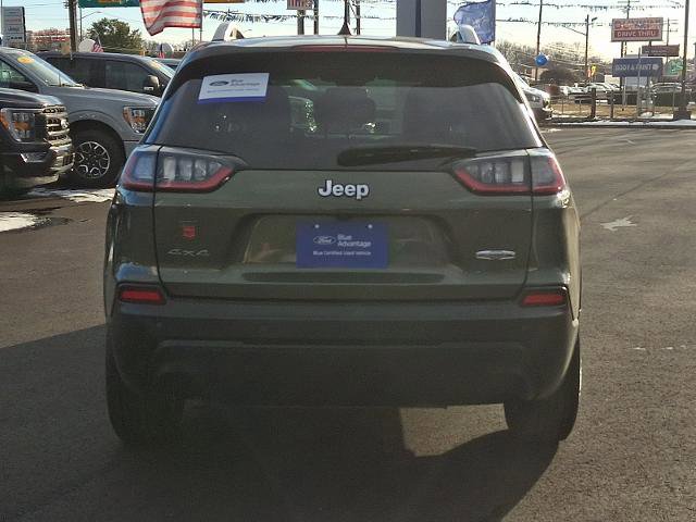 Used 2021 Jeep Cherokee Latitude Plus image 3