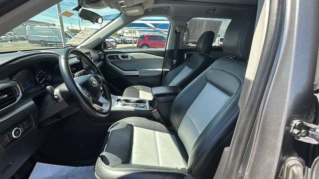 Certified 2023 Ford Explorer XLT w/ Equipment Group 202A AWD/4WD image 19