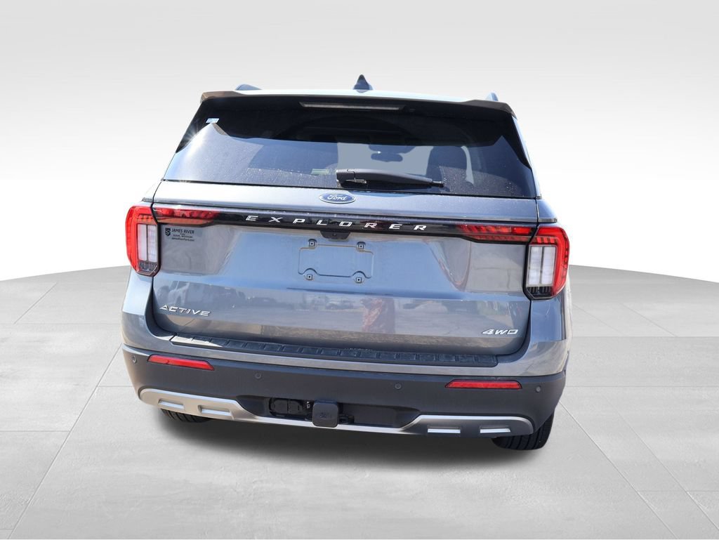 Certified 2025 Ford Explorer Active w/ Active Comfort Package AWD/4WD image 19