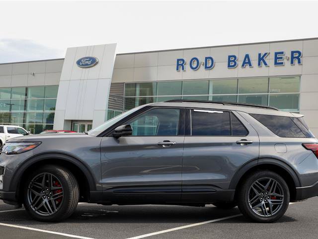 Certified 2025 Ford Explorer ST w/ Sun And Sound Package AWD/4WD image 6