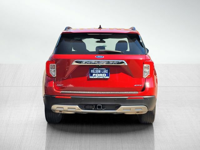Certified 2023 Ford Explorer XLT w/ Equipment Group 202A image 5