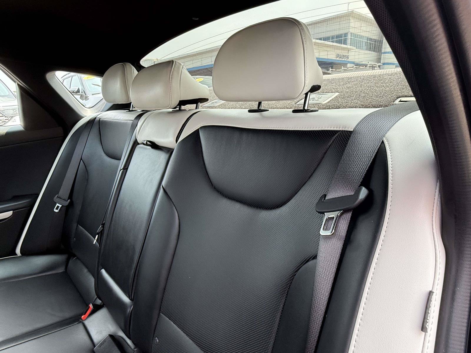 Used 2025 Kia K4 GT-Line w/ GT-Line Premium Package FWD image 25