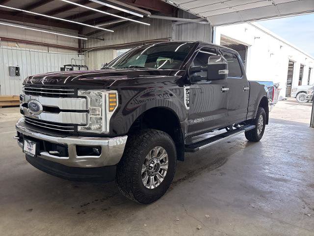 Certified 2019 Ford F250 Lariat w/ Chrome Package image 3