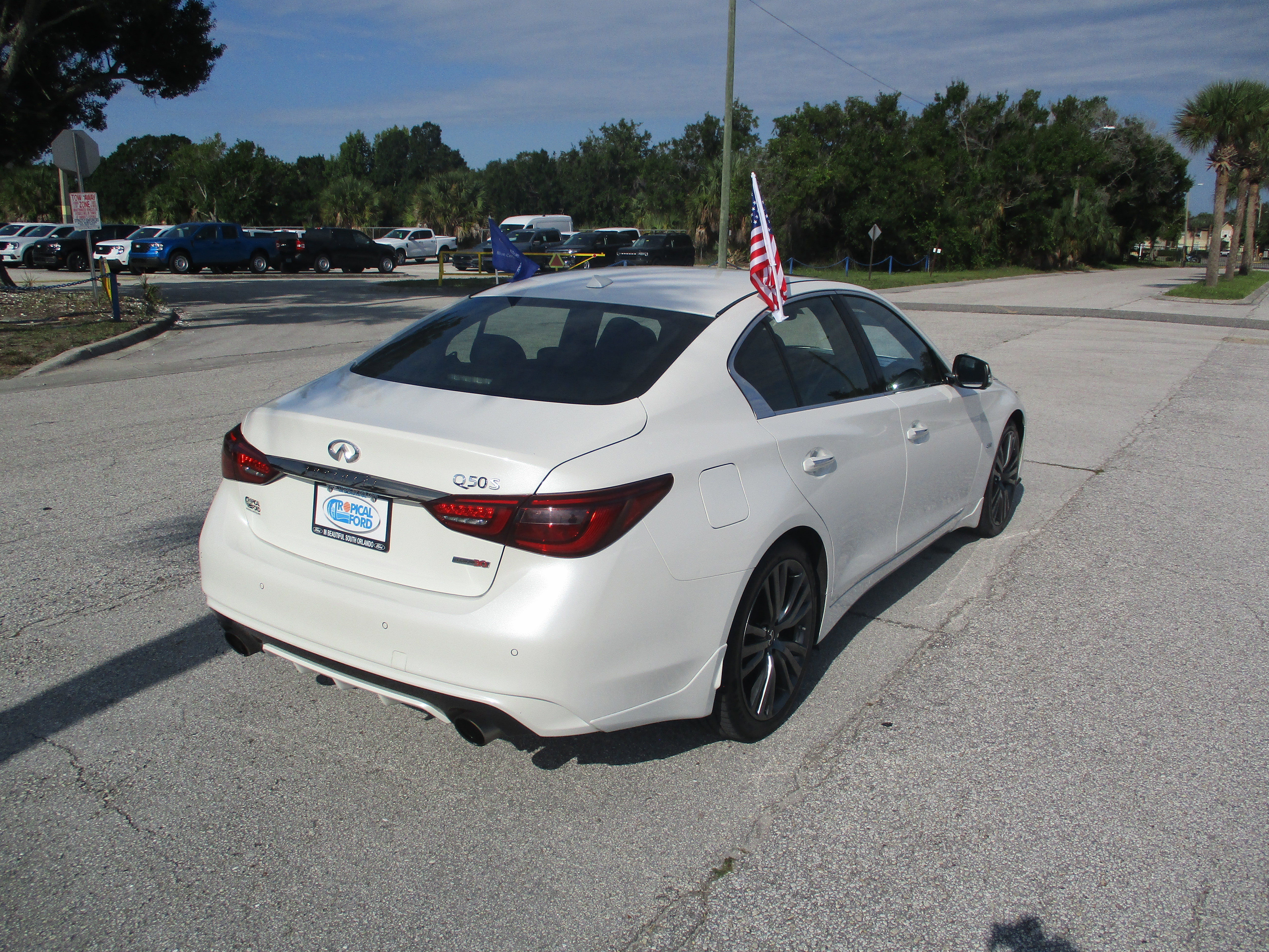 Used 2020 INFINITI Q50 Edition 30 w/ Cargo Package RWD image 7