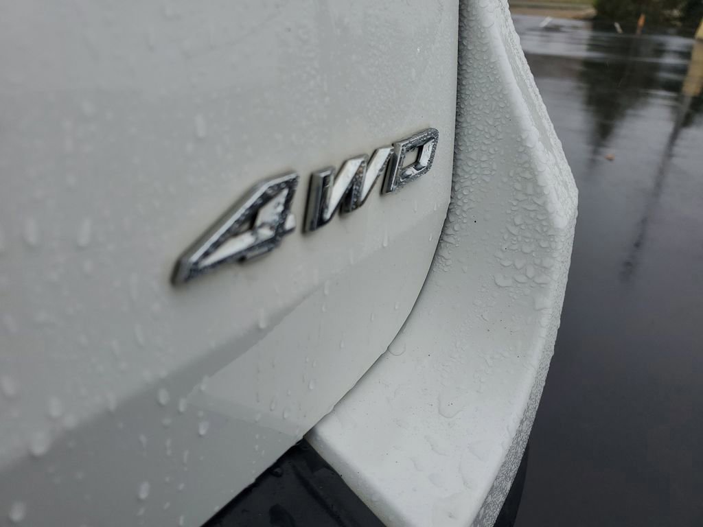 Certified 2023 Ford Explorer XLT w/ Equipment Group 202A image 27