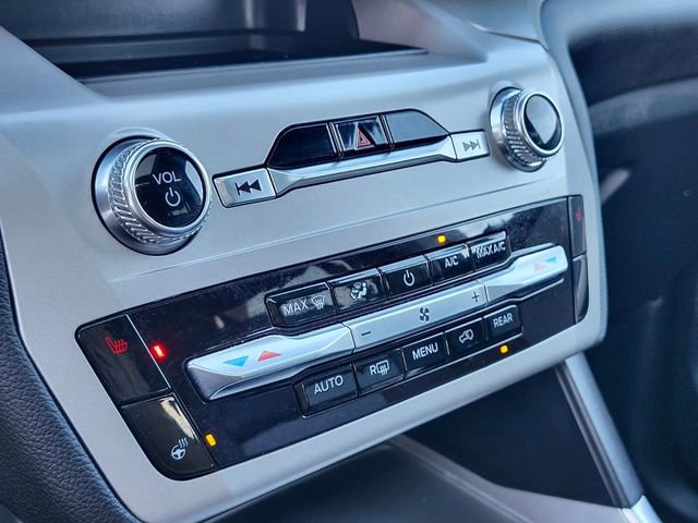 Certified 2023 Ford Explorer XLT w/ Equipment Group 202A image 25