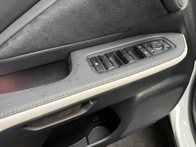 Used 2025 Lexus TX 500h AWD w/ Technology Package image 18