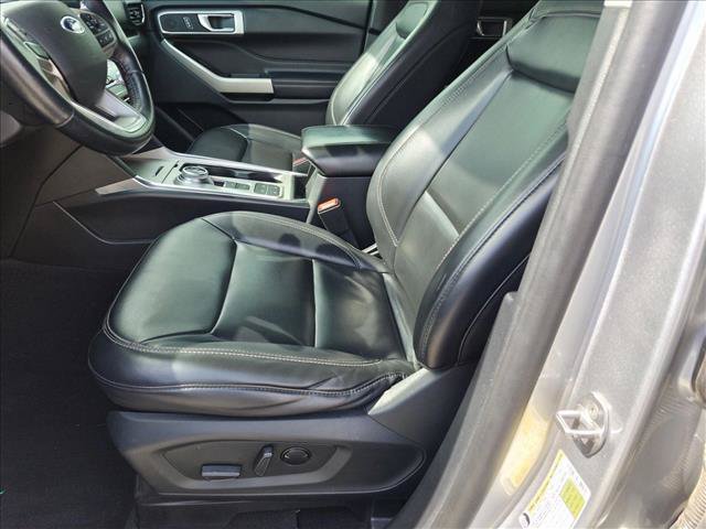 Certified 2021 Ford Explorer XLT w/ Equipment Group 202A RWD image 14