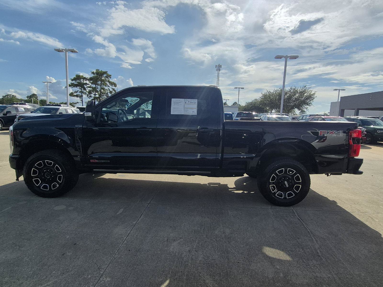 Certified 2025 Ford F250 Platinum AWD/4WD image 18