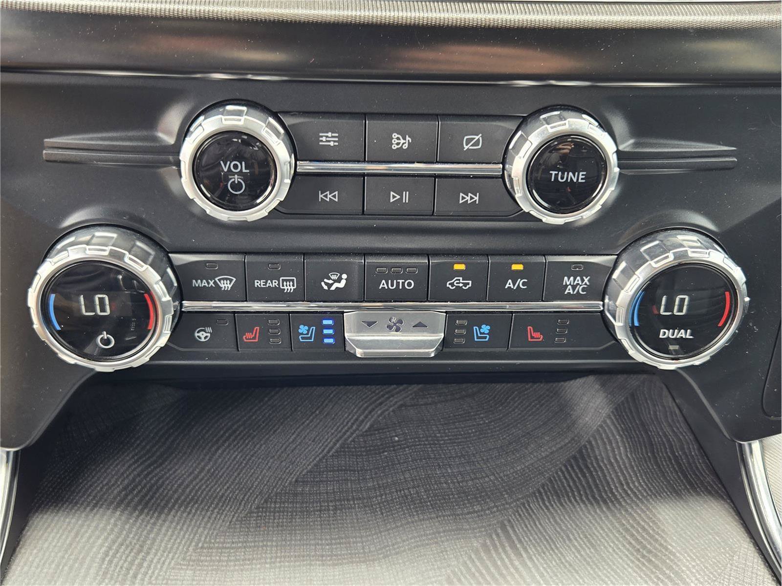 Certified 2021 Ford F150 Platinum AWD/4WD image 18