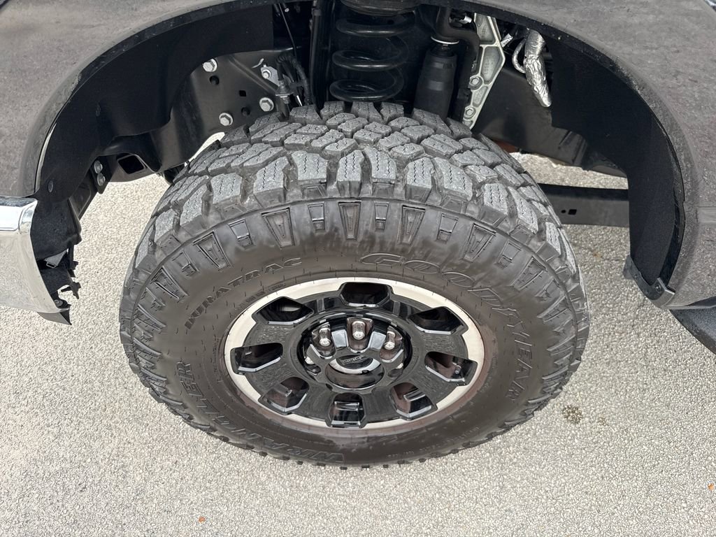Certified 2025 Ford F250 XLT w/ Tremor Off-Road Package image 12