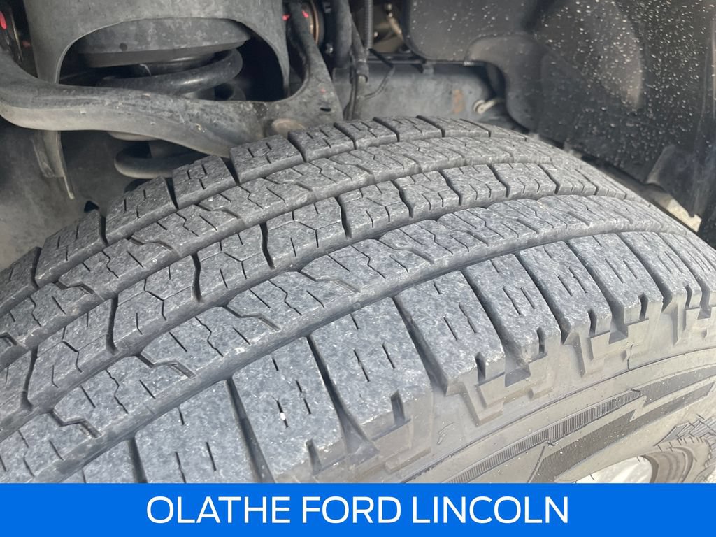 Certified 2019 Ford F150 XLT w/ Equipment Group 302A Luxury AWD/4WD image 30