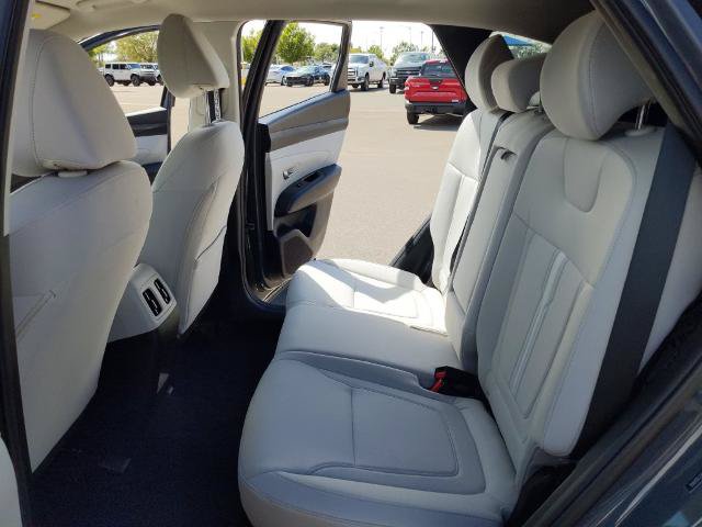 Used 2025 Hyundai Tucson SEL AWD/4WD image 17