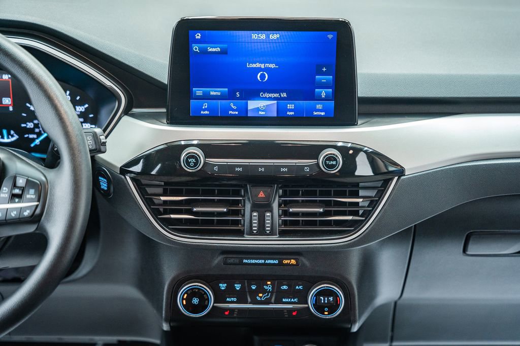 Certified 2020 Ford Escape SE image 19