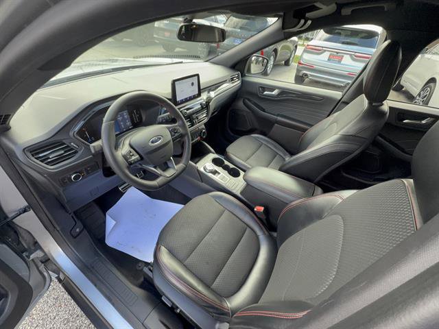 Certified 2023 Ford Escape ST-Line image 13