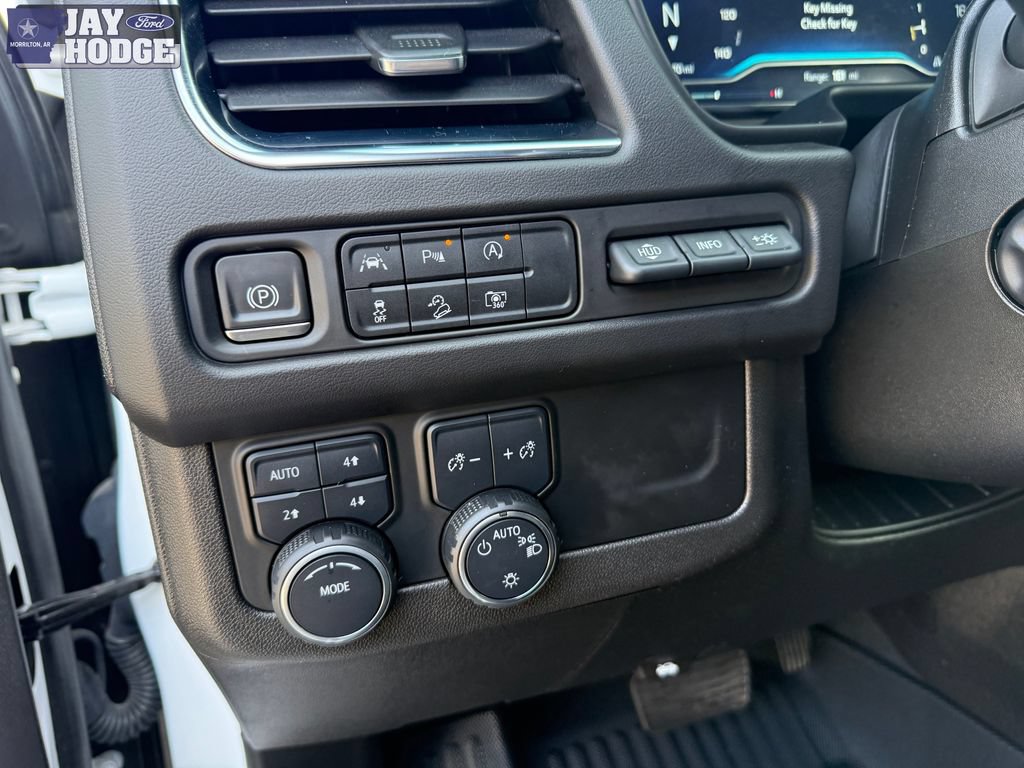 Used 2023 Chevrolet Tahoe Premier AWD/4WD image 31