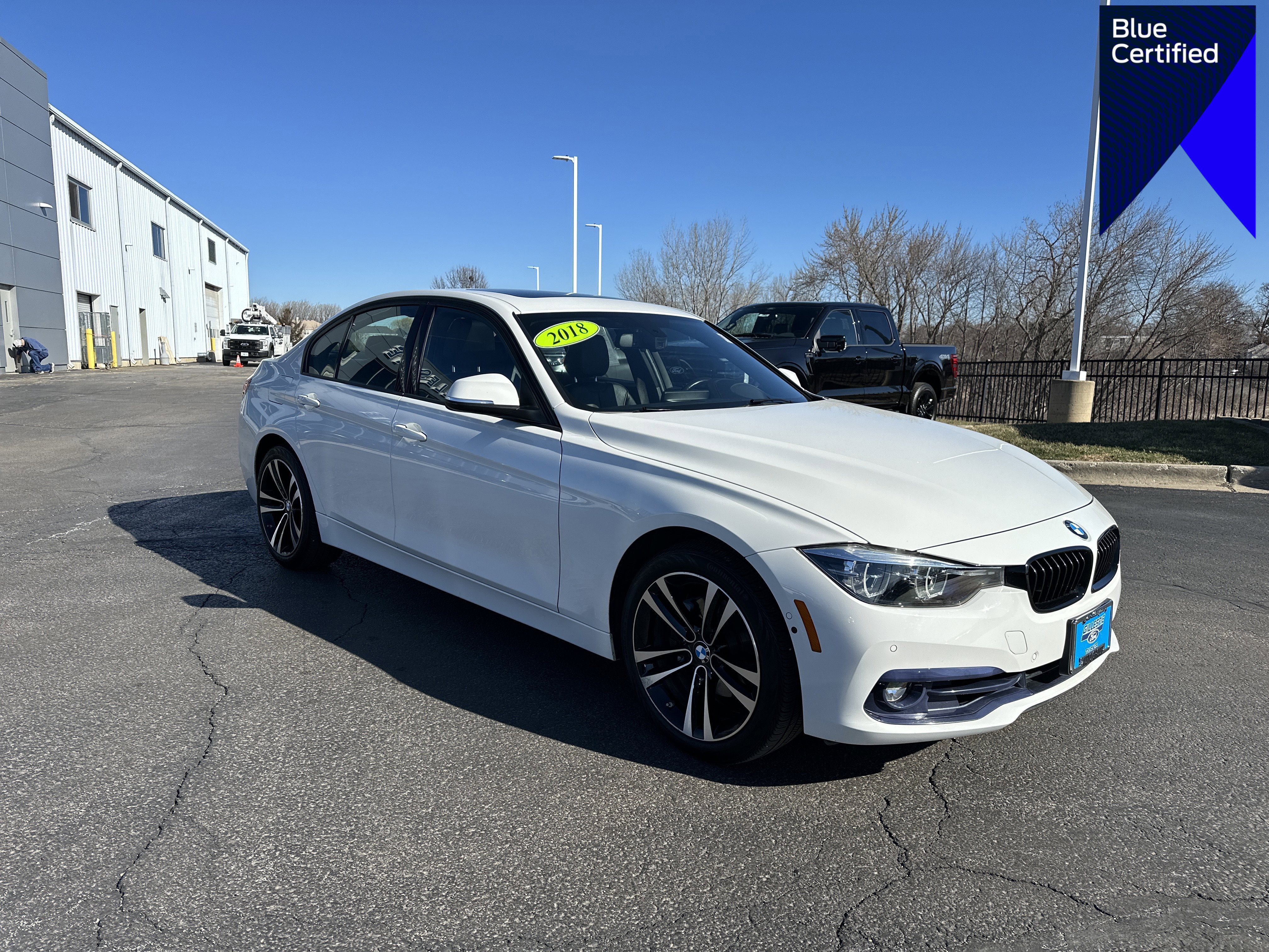 Used 2018 BMW 330i xDrive 330i xDrive image 1