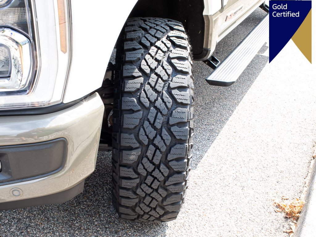 Certified 2026 Ford F250 King Ranch w/ Tremor Off-Road Package AWD/4WD image 9