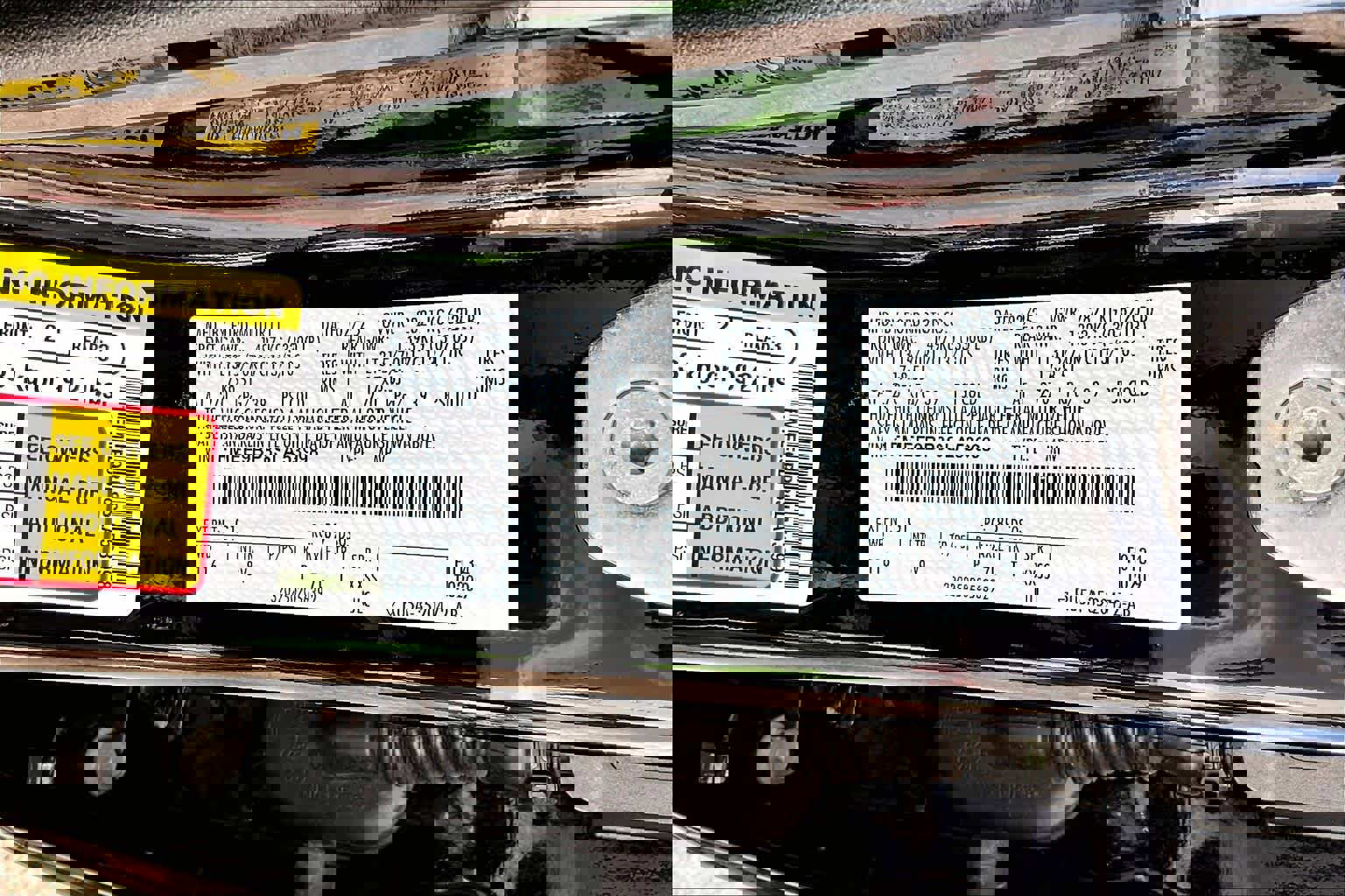 Certified 2025 Ford Bronco Badlands image 34