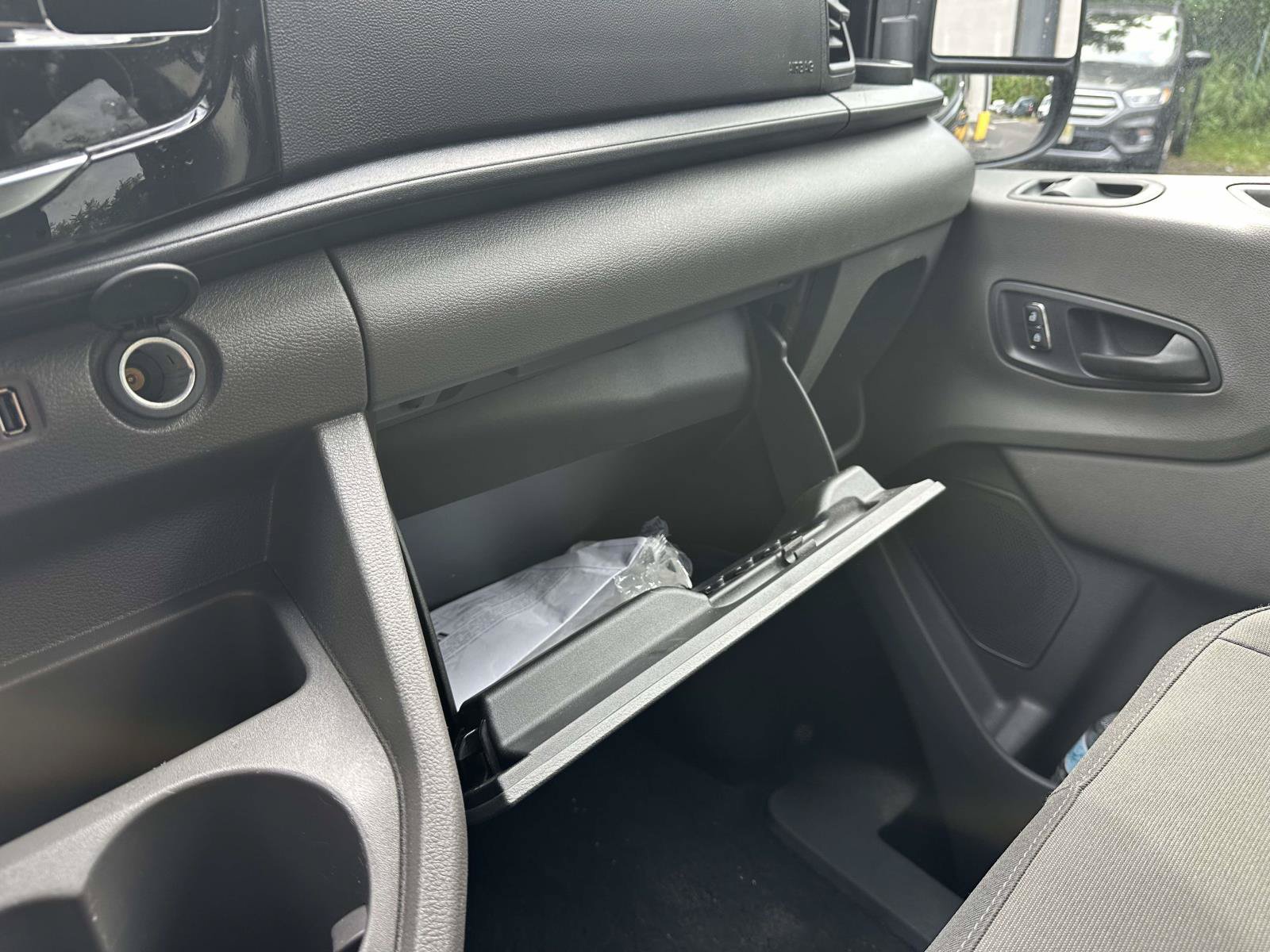 Certified 2025 Ford Transit 350 XLT RWD image 20