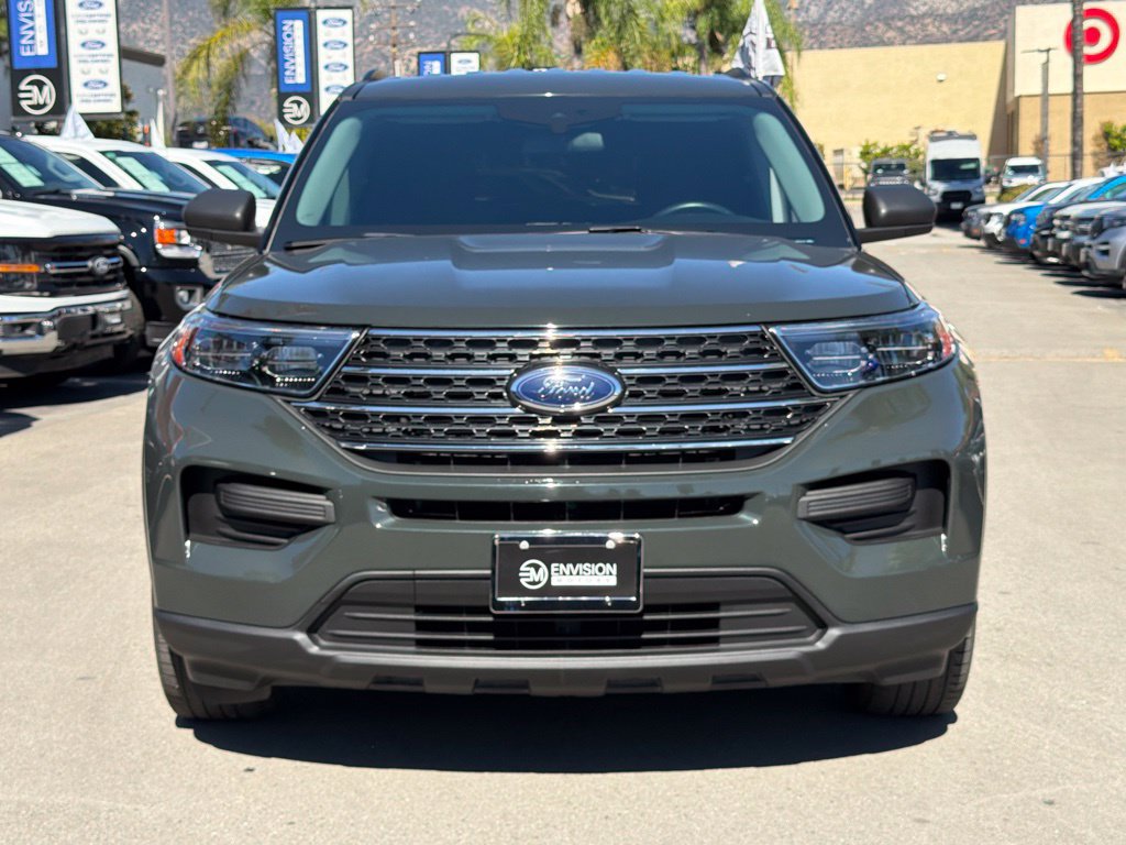Certified 2023 Ford Explorer XLT RWD image 4