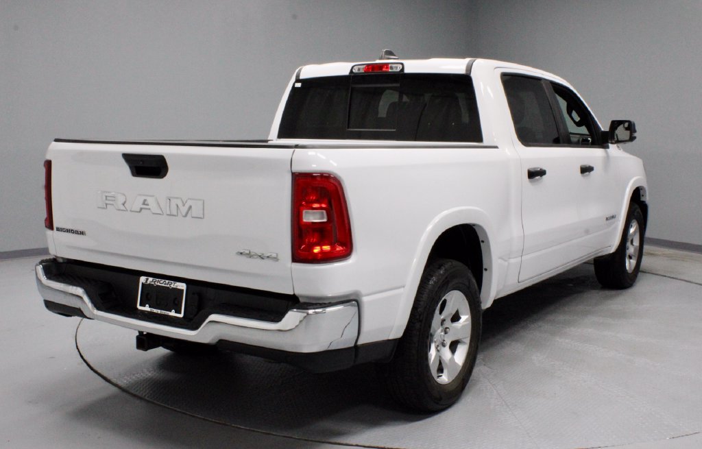 Used 2025 RAM 1500 Big Horn AWD/4WD image 11