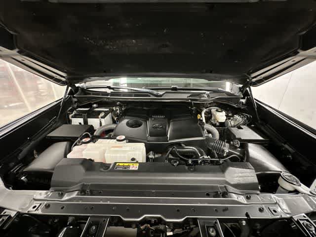 Used 2022 Toyota Tundra SR5 w/ SR5 Convenience Package AWD/4WD image 24