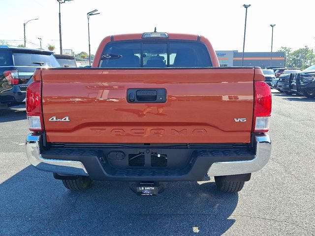 Used 2017 Toyota Tacoma SR5 w/ Tow Package AWD/4WD image 5