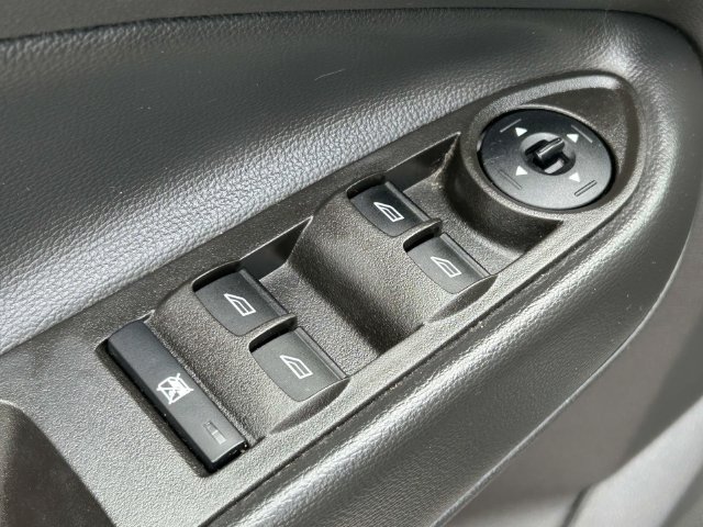 Certified 2018 Ford Escape SEL FWD image 17