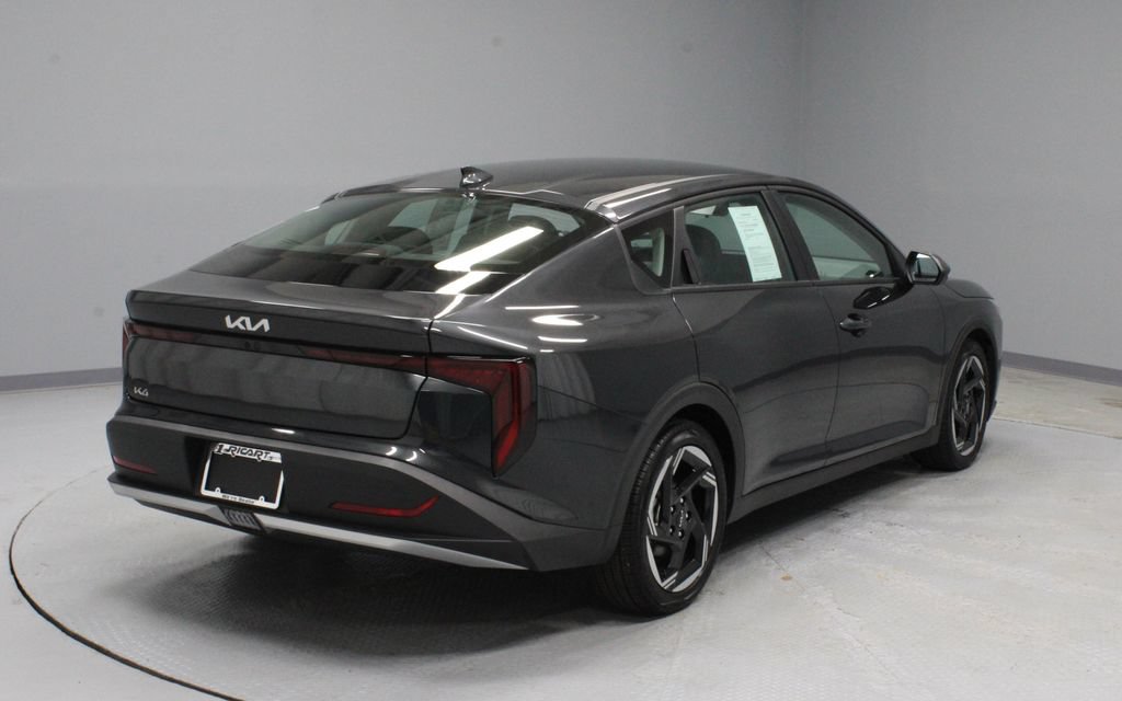 Used 2025 Kia K4 EX FWD image 10