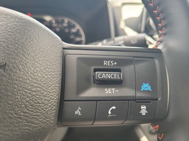 Used 2026 Nissan Rogue SV AWD/4WD image 26