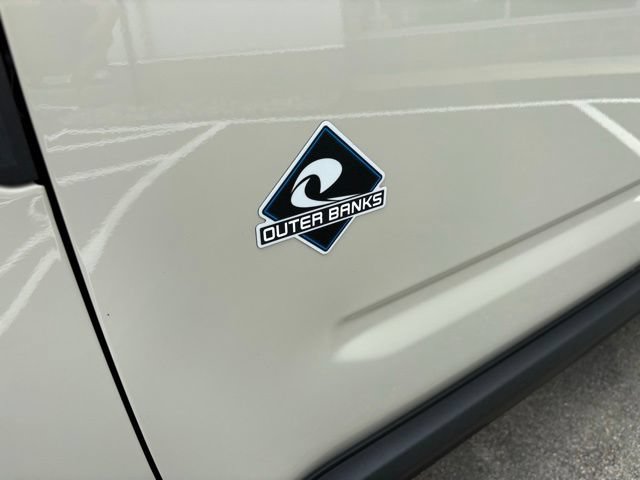Certified 2025 Ford Bronco Sport Outer Banks w/ Outer Banks Tech Package+ AWD/4WD image 13