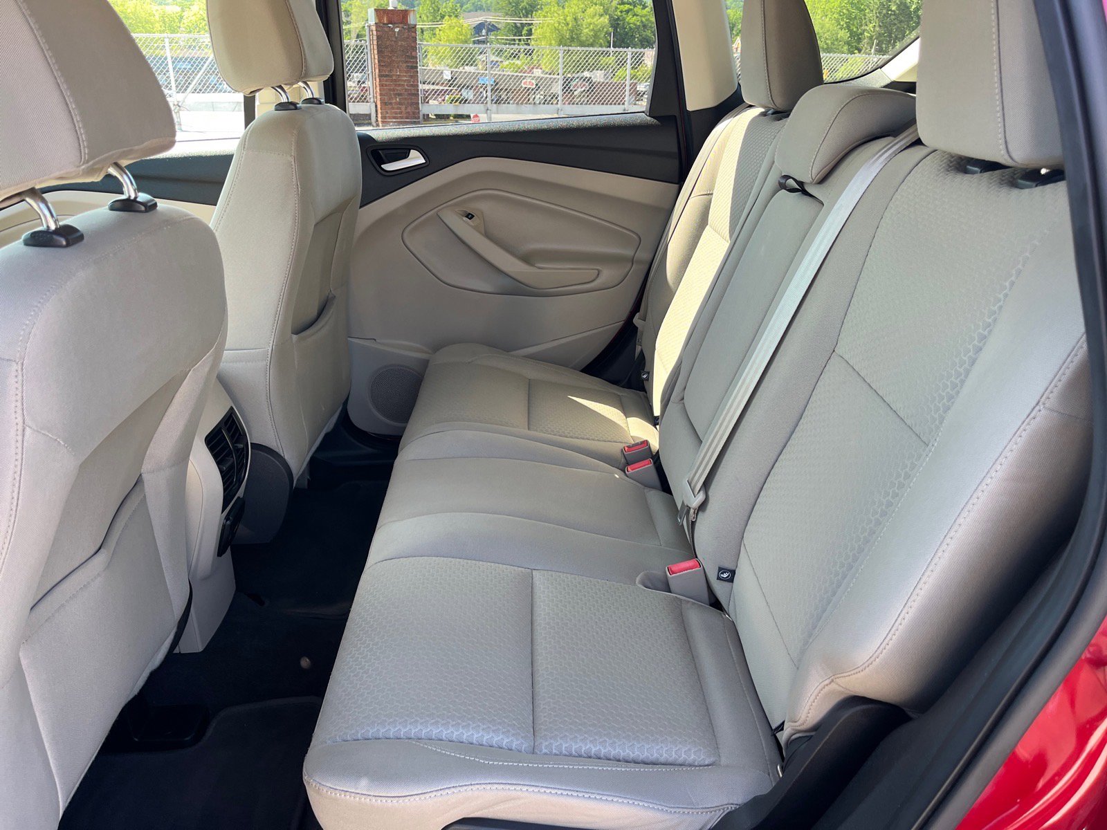Certified 2017 Ford Escape SE w/ SE Cold Weather Package AWD/4WD image 19