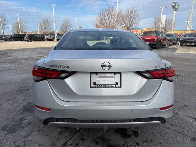 Used 2020 Nissan Sentra SV image 3