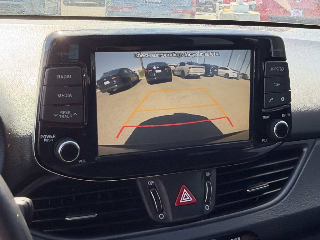 Used 2018 Hyundai Elantra GT w/ Style Package 02 FWD image 28