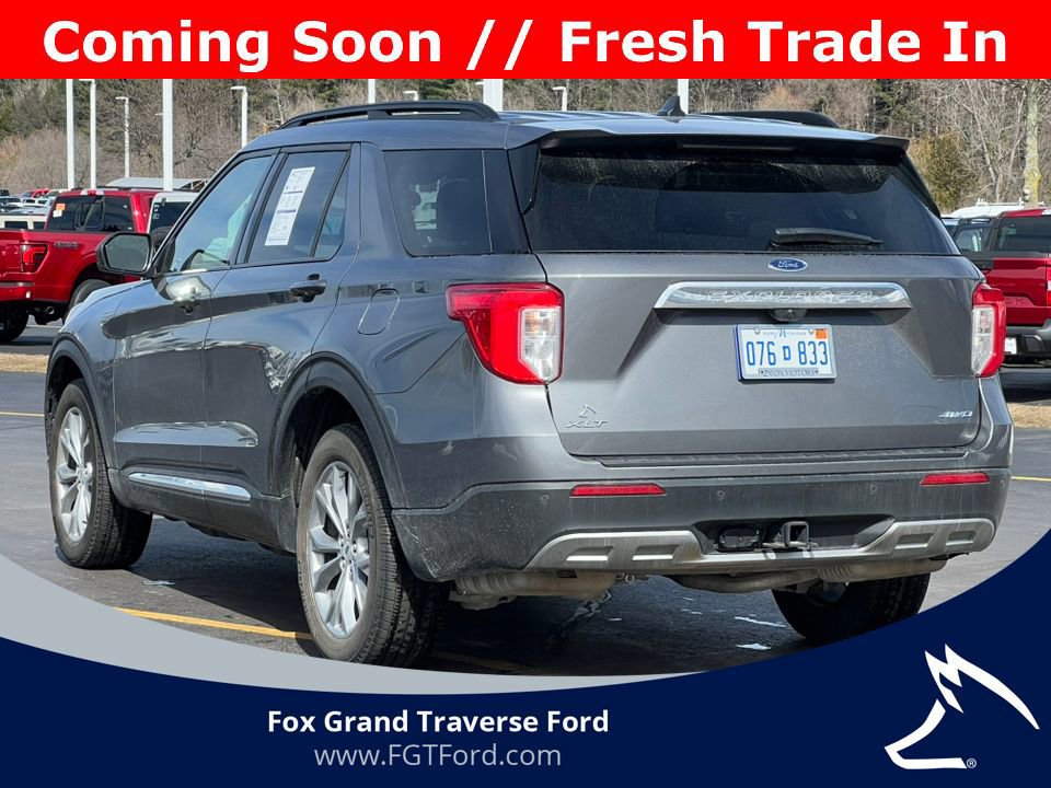 Certified 2023 Ford Explorer XLT w/ Equipment Group 202A AWD/4WD image 4