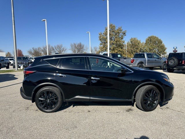 Used 2023 Nissan Murano SV w/ SV Midnight Edition Package image 9