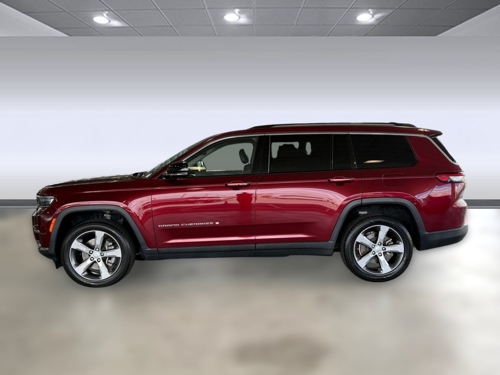 Used 2021 Jeep Grand Cherokee L Limited RWD image 2