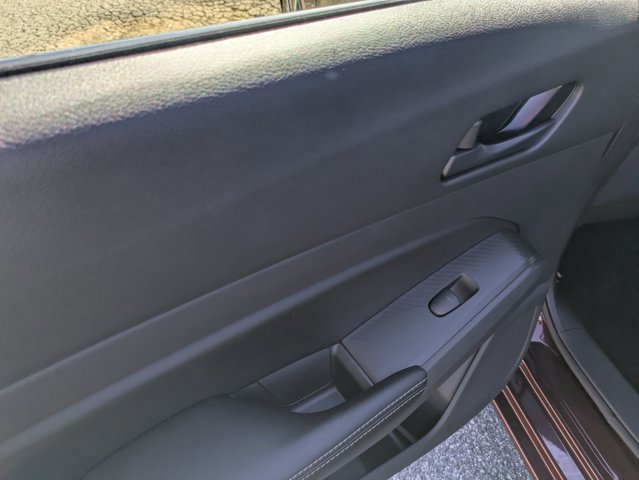 Used 2024 Nissan Altima 2.5 SV image 24